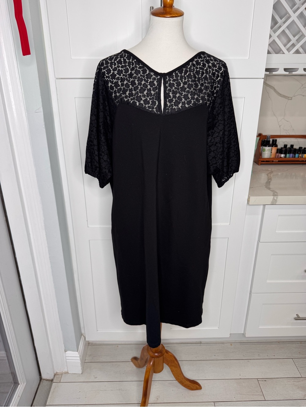 Kate Spade Women’s Black Dress Lace Front Panel Size 2X